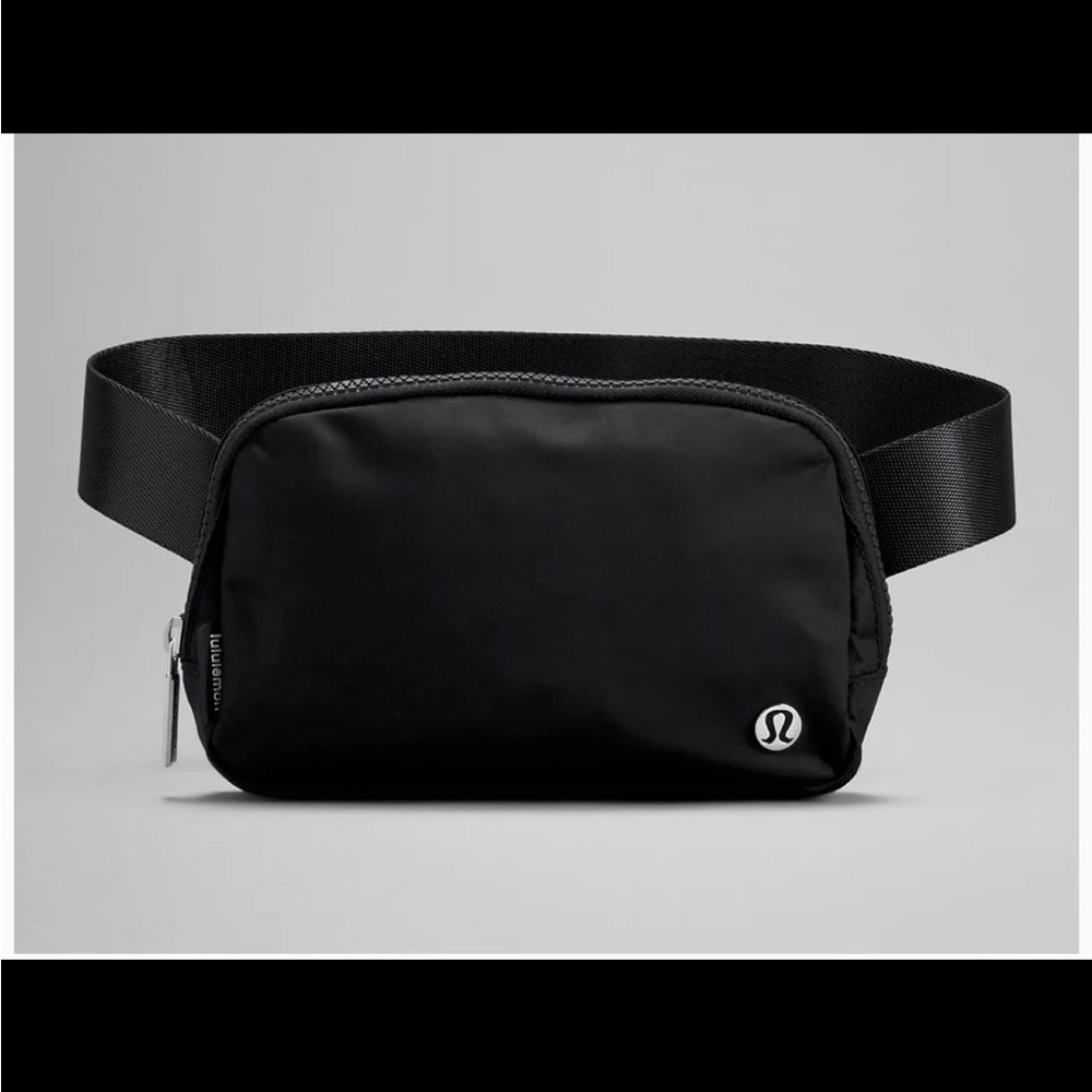 BNWT LuluLemon LARGE Everywhere Belt Bag